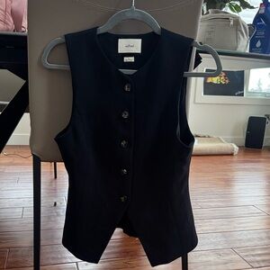 Aritzia Wilfred Charcoal Button-Up Top